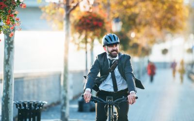 Niedersachsens Beamte machen mobil: Fahrradleasing als Beitrag zur Mobilitätswende (Foto: AdobeStock - Halfpoint 247450092)